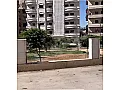 للبيع شقة ارضية مع العفش ٢٥٠ م بناء وإكساء جديد/الرقة _مقابل فندق ساري