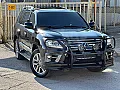 لكزس LX570 S 2015 ماشي فقط ٩٣ الف