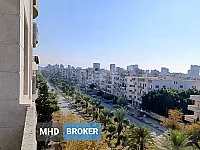 شقة سكنية للبيع/عالعضم/موقع حيوي وبناء ممتاز/طرطوس••الكورنيش الشرقي