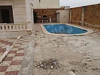 للبيع مزرعة 700 متر 3 غرف وصالون حلب خان العسل
