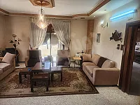 شقة للبيع حمص باب عمرو عند مول الغربية اكساء سوبر ديلوكس 