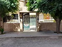 للبيع بيت عربي تجهيز ممتاز مساحة 300متر/الحسكة _اراضي حبو