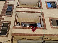 بناء 3 طوابق للبيع حمص وادي الدهب شرقي مدينة الملاهي تجهيز جيد جدا 