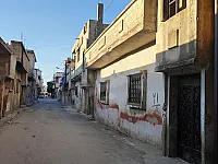 للبيع منزل عربي حمص حي عشيرة الجنوبي تجهيز كاتب عدل 