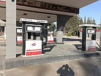 للبيع كازية ومطعم حمص على الاتستراد مباشره شنشار 