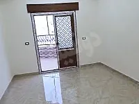 للبيع شقة 147م طابق ثالث 3 غرف و صالون /الدانا الحي القبلي 