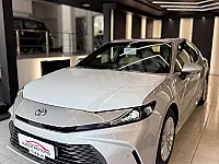 Toyota Camry 2025