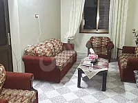 للايجار منزل فاضي طابق ثالث أمامي 3غرف وصالون شارع الملك فيصل 