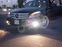 Mercedes benz C200  2012