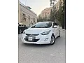 Hyundai Elantra 2012