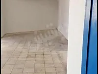 عقار رخصه (صناعيه - تجاريه) طابو اخضر طابق اول ضمن بناء تجاري