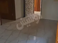 للبيع شقة 90م/ط 3 فني/4 غرف/عين اللوزة جانب جامع جعفر بن أبي طالب