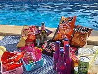 للأجار مزرعة الغزي مخدمة و مجهزة بالكامل من مجميعو/حماه دوار سباهي 