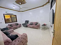 للببع شقة اول فني مساحة 175م اكساء سوبر ديلوكس/الحسكة _تل حجر