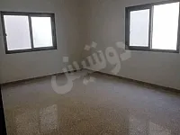 للبيع شقة ارضية 130م ثلاث غرف ومنافع+وجيبة /حماه ضاحية ابي الفداء 