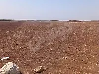 للبيع ارض بريف حلب الجنوبي الزربة 4 هكتارت و 3 دنمات  موقع مميز