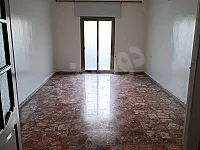 للبيع شقة حمص منطقة القصور شارع طلائع النور تجهيز جديد ممتاز 