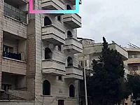 للبيع شقة عالعضم 132م/ ط 3 فني 5 غرف و صالون/حماه بياض خلف سنتر نجار 