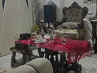 للبيع شقة 220م/ ط 2 فني 5 غرف و صالون+حصة سطح/حي النصر خلف شارع النيل 