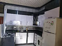 للبيع شقة حمص شارع الستين مقابل الإسكان تجهيز سوبر ديلوكس 