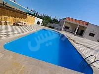 للايجار مزرعه حمص الأوراس موقع مميز تجهيز سوبر ديلوكس 