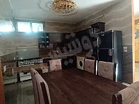 للبيع شقة حمص حي الورود شارع المتحدة تجهيز ممتاز جدا 