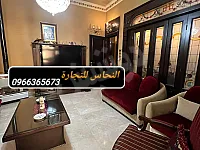 للبيع شقة مساحة 180متر 5غرف وصالون طابق تاني امامي الموكامبو