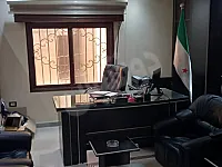 للبيع مكتب تجاري حمص الدبلان مقابل مشفى الشفاء تجهيز جيد جدا 