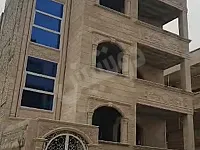 للبيع بناية بالكامل مساحة 225 متر اربع شقق بلاطات /حماه حي الشريعة 