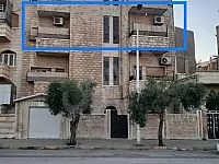 للبيع شقة بلاطة 140م طابق ثاني فني 4 غرف و صالون/حماه حي المحطة 